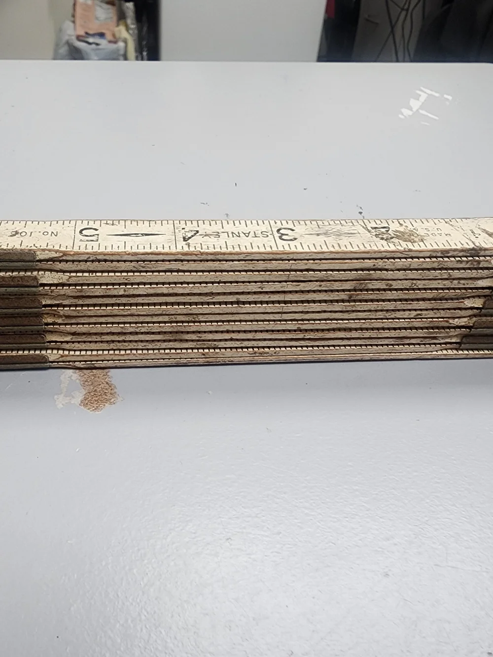 Stanley Folding Wooden Ruler in Cream and Brown - Picture 12 of 12